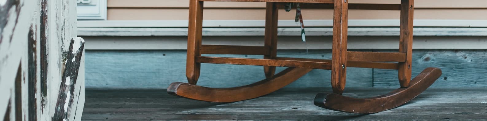 Rustic-Rocking-Chair